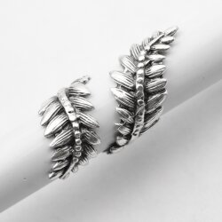 Leaves Looped Ring Silver