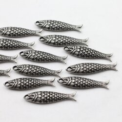 5 Fish Charms Pendant Dark Antique Silver