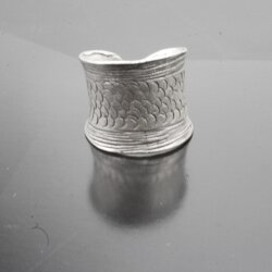 Wide Band Ring,