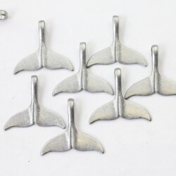 10 Grey Silver Whale Tail Pendants, Bracelet Clasp