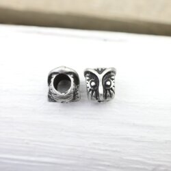 10 Dark Antique Silver Owl Beads