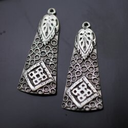 1 Antique Silver Ethnic Charms Pendant