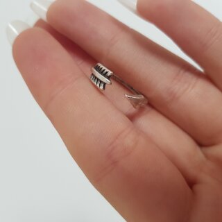 Pfeil Ring - grenverstellbar, Stapelring, Minimalistischer Ring, Midi Rings, Zehenringe