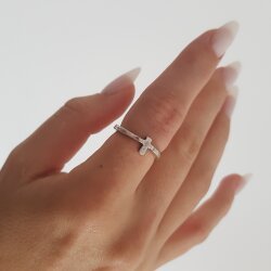 Zierliche Kreuz Ring - größenverstellbar, Stapelring, Minimalistischer Ring, Midi Rings