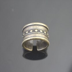 Ring im Boho-Style Mittelalter Statement Design Ring Altmessing