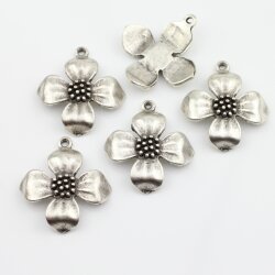 5 Flower Charms Pendant Ethnic Style