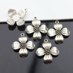 5 Flower Charms Pendant Ethnic Style