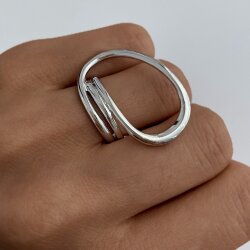 Modern Wave Ring | Adjustable Silver Tone Womens Ring | Chic Design, Minimalist Open Ring - Trendy Metal Jewelry for Her