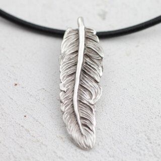 Feather Pendant, 6x2 cm