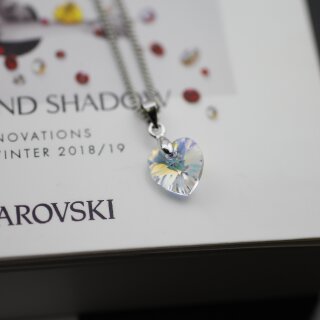 Crystal Silver Night Glam Herz Kette mit 10 mm Swarovski Kristallen, handgefertigt 27 Crystal