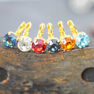Elegant 8mm Earrings with Swarovski Crystals in Brilliant Cut – Handmade Jewelry