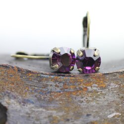 Elegant 8mm Earrings with Swarovski Crystals in Brilliant...