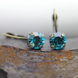 Elegant 8mm Earrings with Swarovski Crystals in Brilliant...