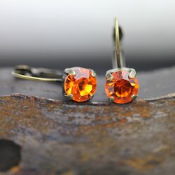 Elegante 8mm Ohrringe mit Swarovski Kristallen im...