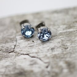 8mm Ohrstecker mit Swarovski Kristallen – Brillantschliff, viele Farben