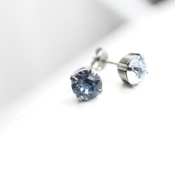 8mm Ohrstecker mit Swarovski Kristallen – Brillantschliff, viele Farben