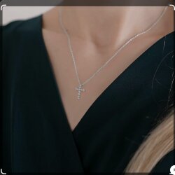 Unisex Minimalist Cross Necklace – Silver-Plated Stainless Steel, Water-Resistant, Hypoallergenic & Durable
