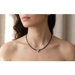Stern Kette mit Lederband und Zirkonia Stein, Edelstahl Stern Anhänger an schwarzer Kordel, Minimalistischer Schmuck, Geschenk für Sie