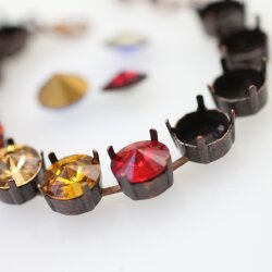 12mm Fassung für runde Chatons, Rivoli & Metallelemente - Antik Kupfer Armband. Hochwertiges Schmuckzubehör für DIY Projekte