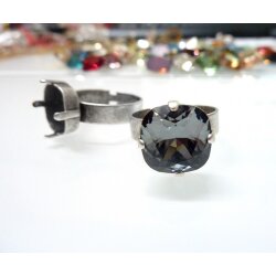 Ring setting for 12 mm Cushion Square Swarovski Crystals