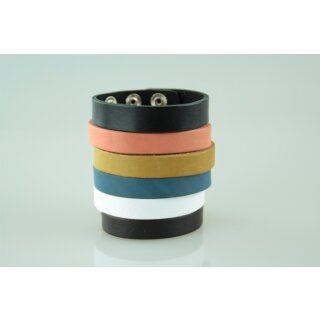 22 cm Lederarmband mit Druckknopf, Strke 2 mm