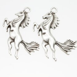 5 horse Pendants