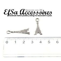 10 Eiffel Tower Pendants