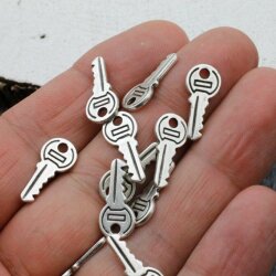 10 Key Pendants