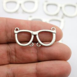 10 Glasses Charms