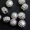 10 Thorne Flower Beads