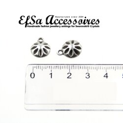 10 Flower Pendants