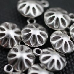 10 Flower Pendants