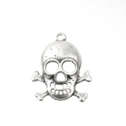 10 Skull, Deaths head pirate Pendants