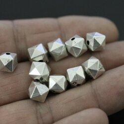 10 Dice, Cube Facetted  Beads