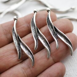 10 willow leaf Pendants