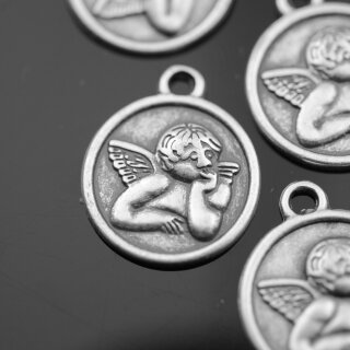 10 Cupid Pendants