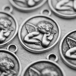 10 Cupid Pendants