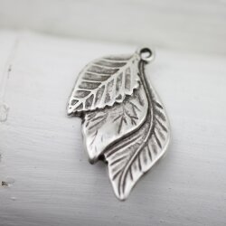 5 Leaf Pendants