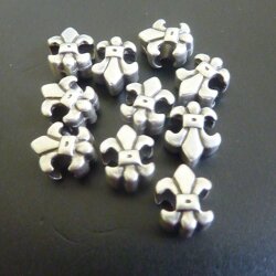 10 Fleur-de-Lys Beads