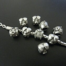 10 little pig Beads