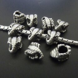 10 Scorpion Beads