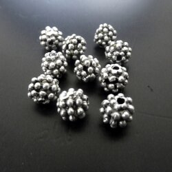 10 metal Beads