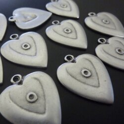 10 Heart Pendants