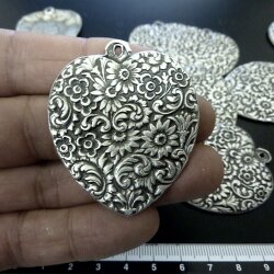 classic Heart Pendants