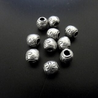 20 Flower Beads, antique silver