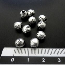 20 Flower Beads, antique silver