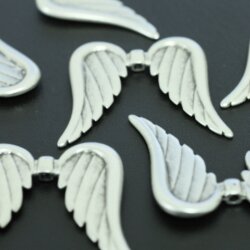 5 Wings Pendants