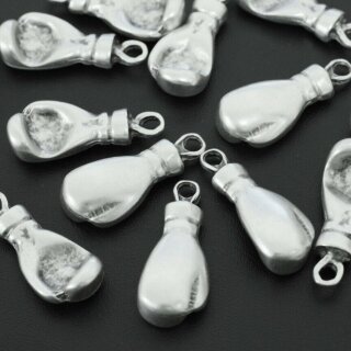 5 Boxhandschuh Anhnger, altsilber