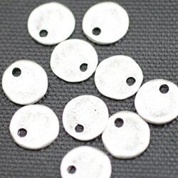 20 round Plain charms