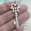 10 Antique-Look Key Pendants